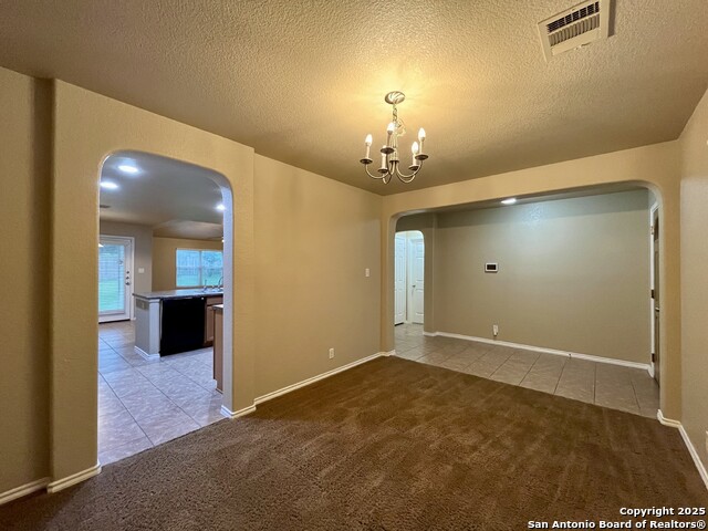 Listing photo id 9 for 7538 Elegante Way