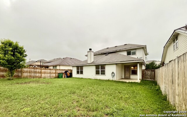 Listing photo id 41 for 7538 Elegante Way