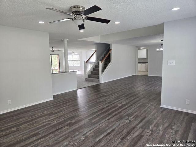 Image 11 of 50 For 23622 Northwood