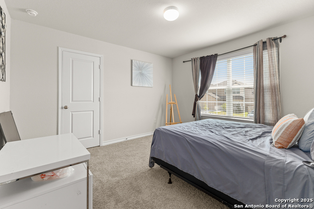 Image 18 of 25 For 2975 Pemberton Post
