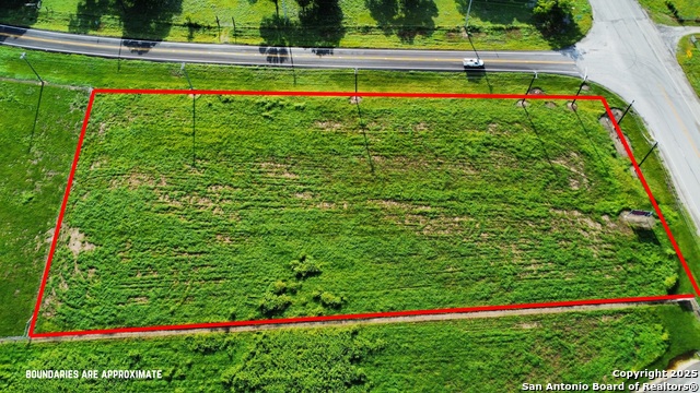 Listing photo id 1 for 1456 East Cemetery Road E