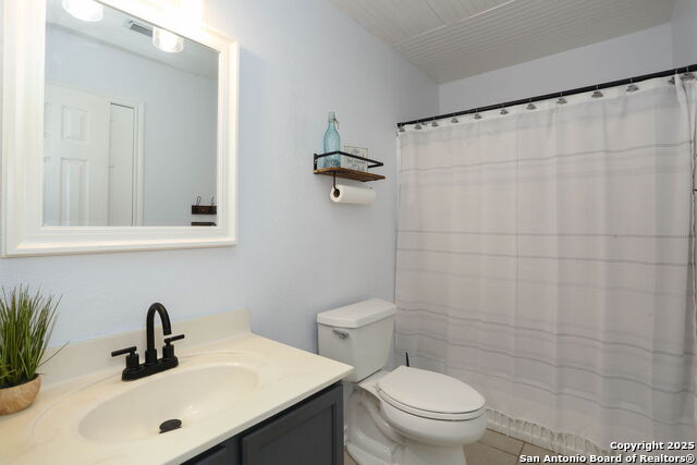 Image 17 of 27 For 10130 Windstone
