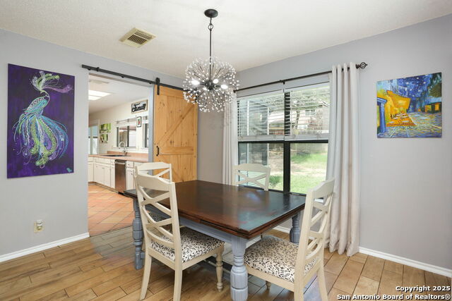 Image 7 of 27 For 10130 Windstone