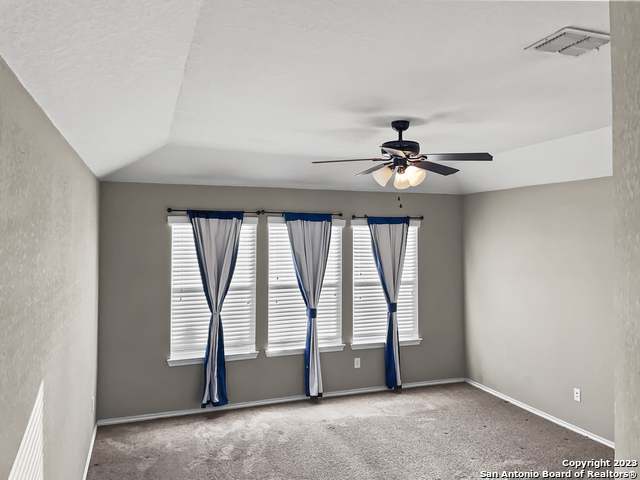 Image 20 of 24 For 27410 Valle Verde