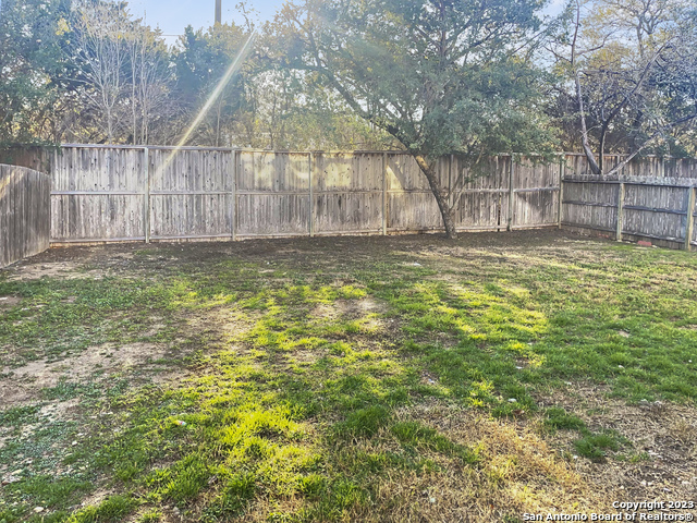 Image 22 of 24 For 27410 Valle Verde