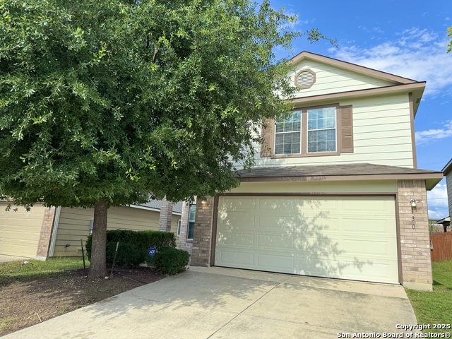 Listing photo id 0 for 130 Palazzo Torre