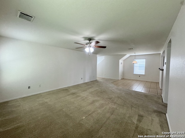 Listing photo id 4 for 130 Palazzo Torre