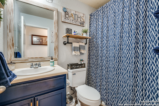 Listing photo id 13 for 8838 Palmetto Fls