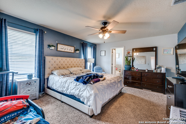 Listing photo id 19 for 8838 Palmetto Fls