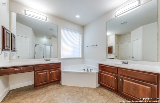 Image 14 of 24 For 24107 Canyon Row