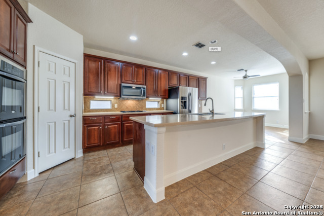 Image 7 of 24 For 24107 Canyon Row
