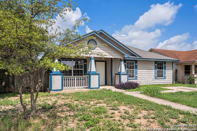 Image 2 of 16 For 11319 Gaylord Dr