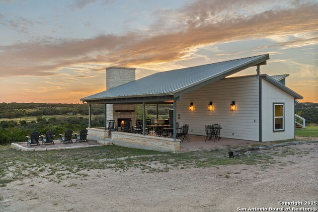 Image 18 of 44 For 365 Billy Sisson