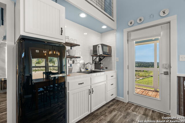 Image 23 of 44 For 365 Billy Sisson