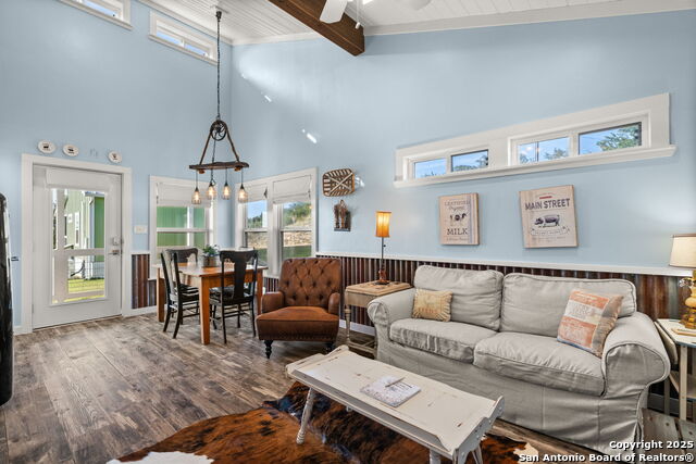 Image 26 of 44 For 365 Billy Sisson