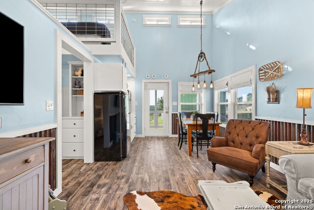 Image 28 of 44 For 365 Billy Sisson