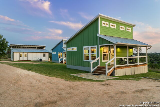 Image 8 of 44 For 365 Billy Sisson