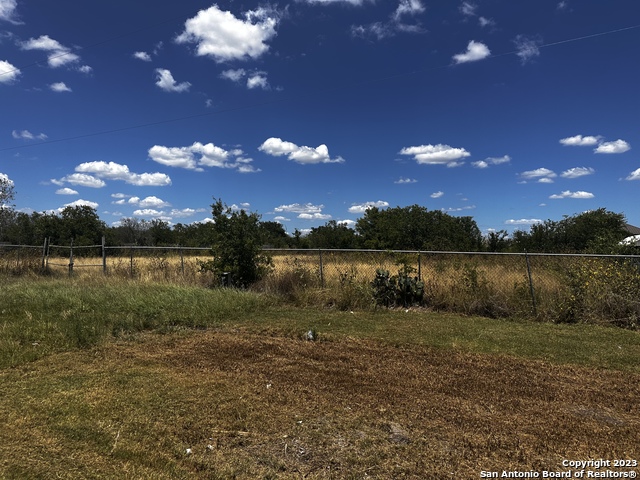 Image 3 of 4 For 12020 Us Highway 281 S