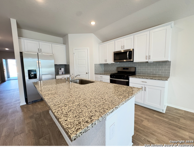 Image 6 of 23 For 349 Trent Dr