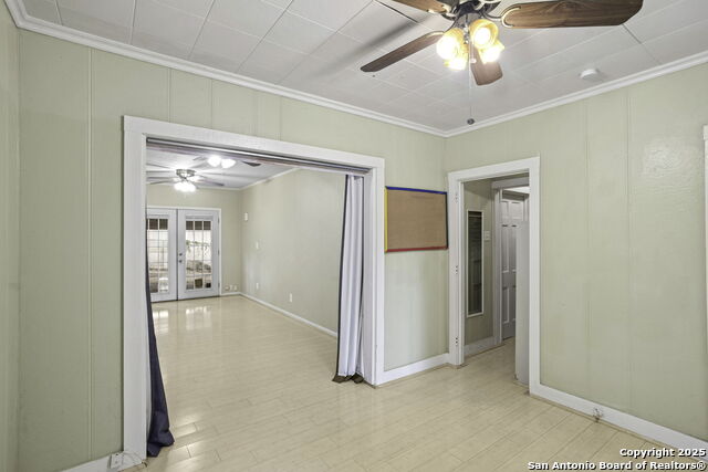 Image 17 of 41 For 527 Kings Ct