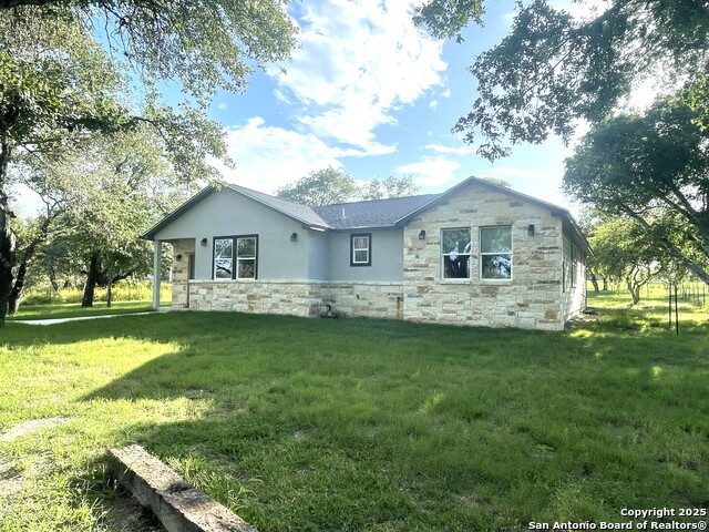 Details for 25617 Campbellton Rd  2, San Antonio, TX 78264