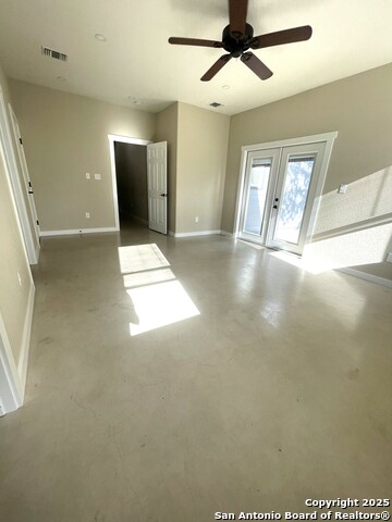 Image 13 of 27 For 25617 Campbellton Rd  2
