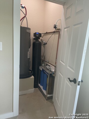 Image 25 of 27 For 25617 Campbellton Rd  2