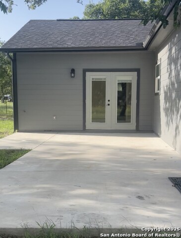 Image 26 of 27 For 25617 Campbellton Rd  2