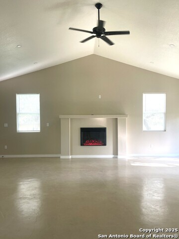 Image 4 of 27 For 25617 Campbellton Rd  2