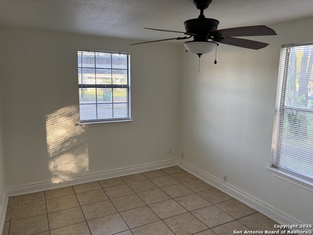 Image 16 of 24 For 401 Lindbergh Blvd W