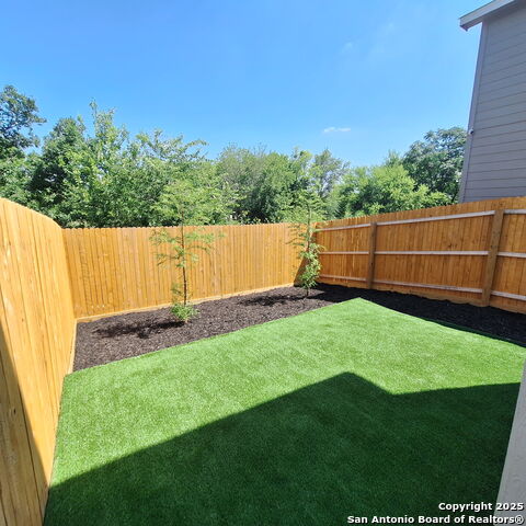 Image 26 of 35 For 7808 Elm Run