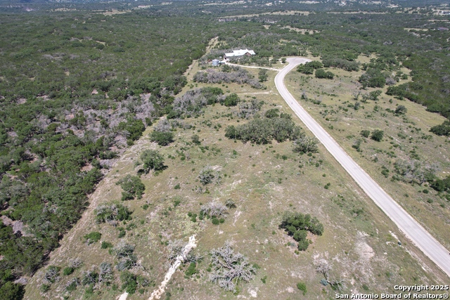 Listing photo id 3 for 23 Loma Vista