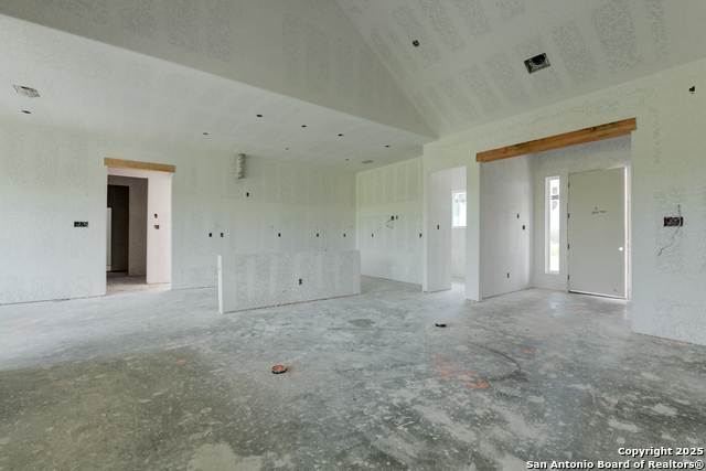 Image 2 of 11 For 133 Wild Persimmon Trail
