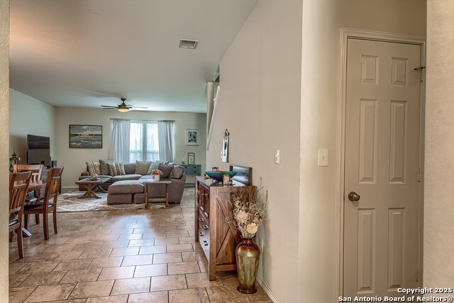 Image 3 of 29 For 12870 Limestone