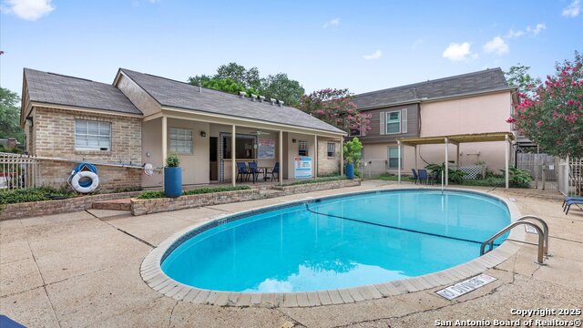 Image 31 of 33 For 2300 Nacogdoches  O-160