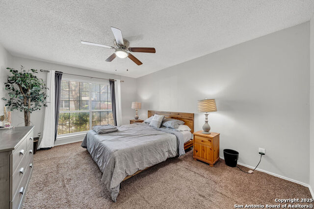 Image 13 of 23 For 808 Fern Meadow