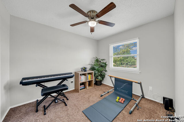 Image 15 of 23 For 808 Fern Meadow