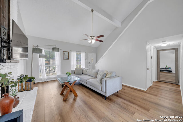 Image 4 of 23 For 808 Fern Meadow