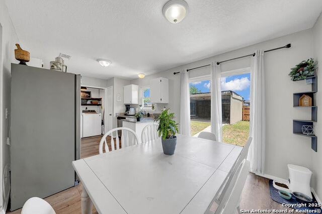 Image 6 of 23 For 808 Fern Meadow