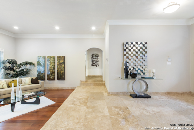 Image 2 of 31 For 11835 Elmscourt