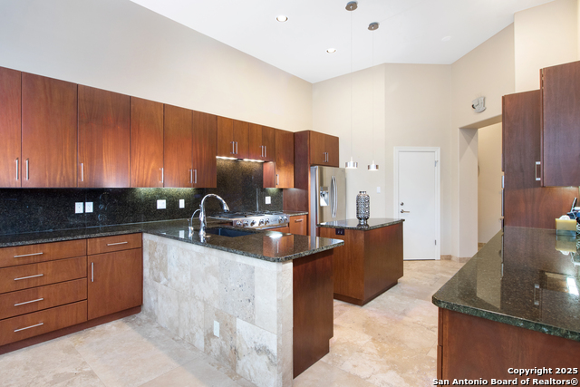 Image 9 of 31 For 11835 Elmscourt