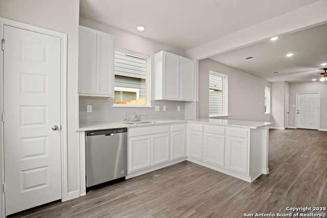 Image 7 of 31 For 1229 Marvin Grove