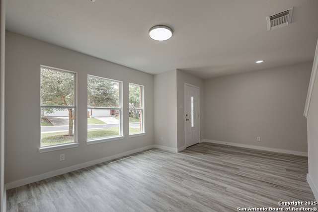 Image 4 of 34 For 5814 Encanto Point