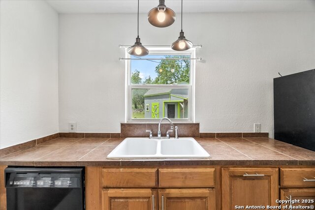 Image 11 of 31 For 9665 Stuart Rd