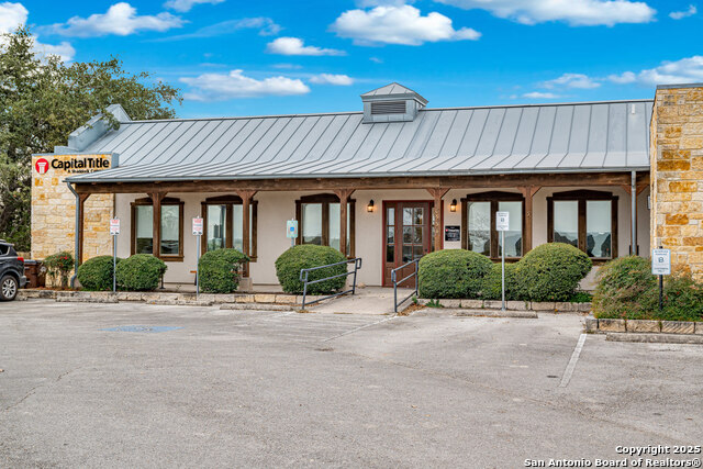 Image 8 of 14 For 18534 Forty Six Parkway