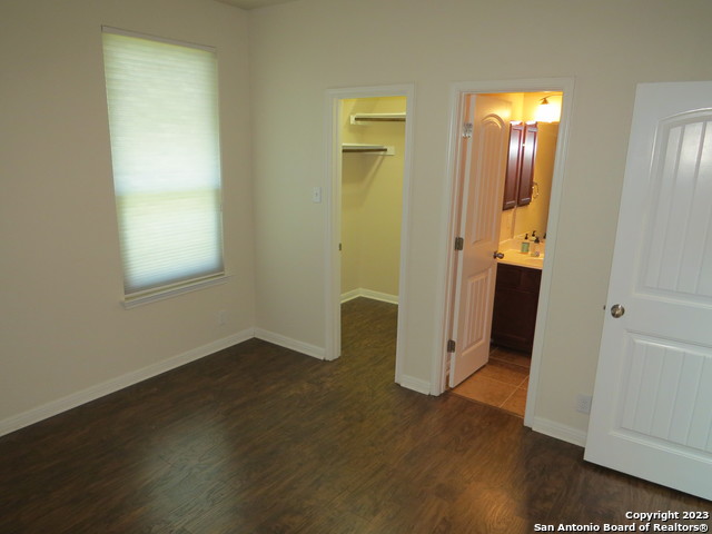 Image 11 of 29 For 720 Laserra