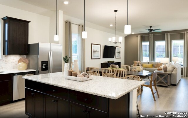 Image 3 of 7 For 6623 Comanche Valley