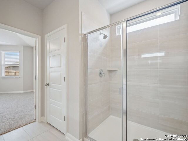 Image 15 of 27 For 10291 King Robert