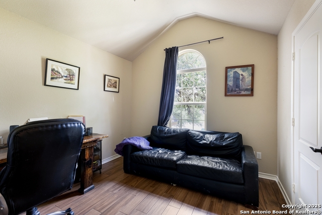 Image 17 of 34 For 28130 George Obrien