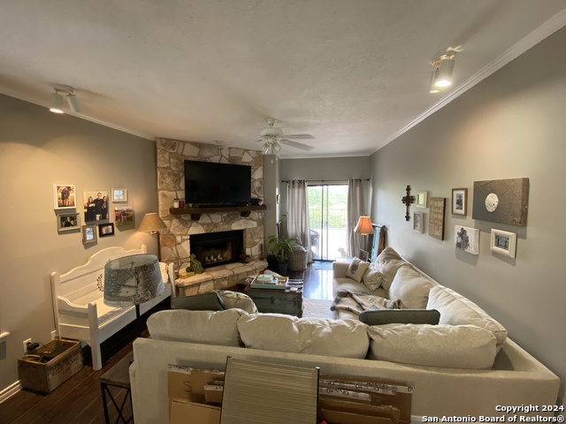 Image 2 of 11 For 474 Seele  Apt 1